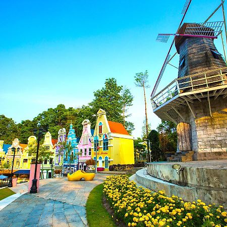 Brookside Valley Resort Rayong Exterior foto