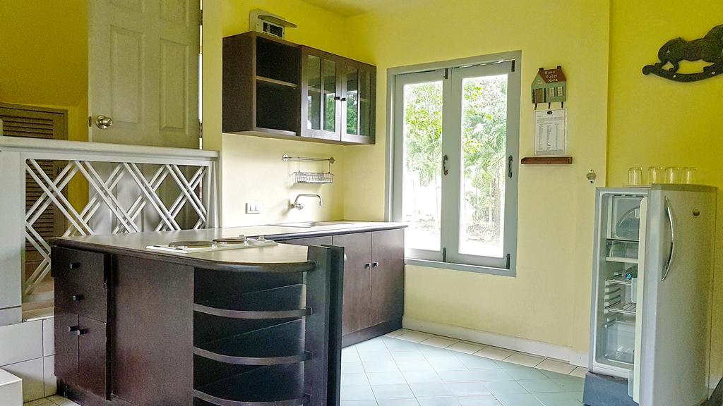 Brookside Valley Resort Rayong Exterior foto